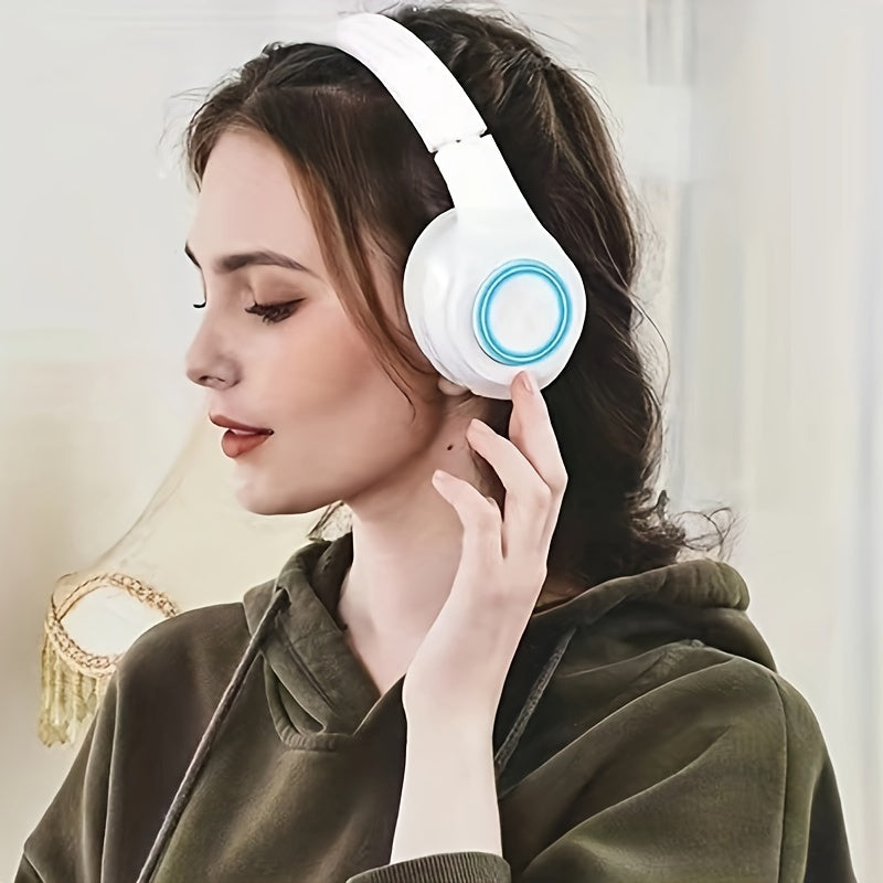 B39 Wireless Luminous  Earphone Headwear supports card insertion, cable insertion, and wireless functions to switch freely. It comes with a charging cable, audio cable, and manual